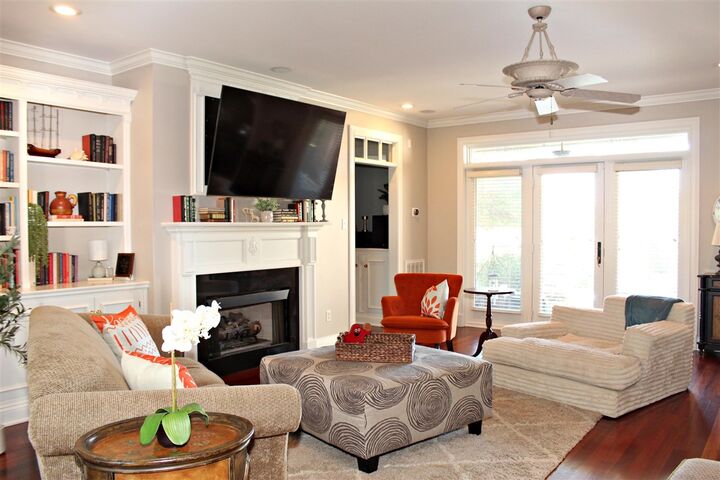 Property Photo:  1724 Greenview Lane  KY 42103 