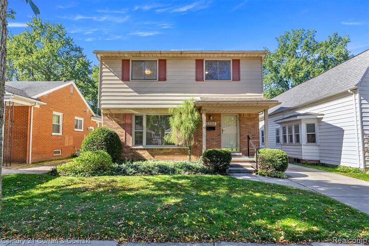 Property Photo:  3334 Parker Street  MI 48124 