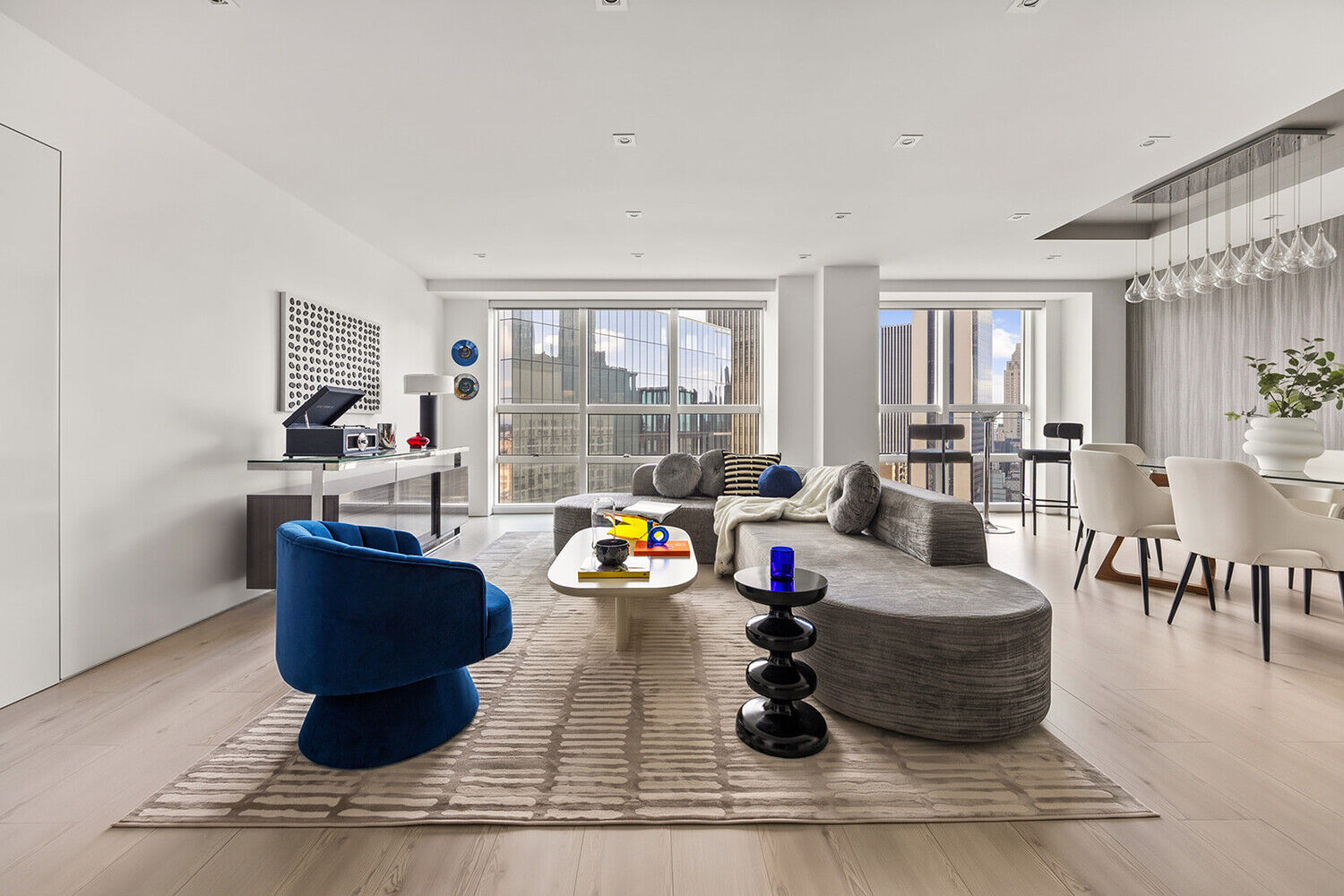 Property Photo:  146 W 57th Street 45A  NY 10019 