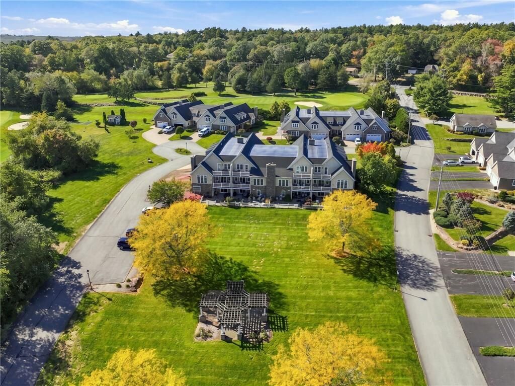 Property Photo:  3 Spy Glass Circle C  RI 02832 