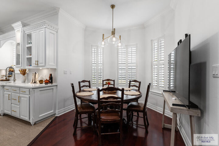 Property Photo:  5505 Lamplight  TX 78526 
