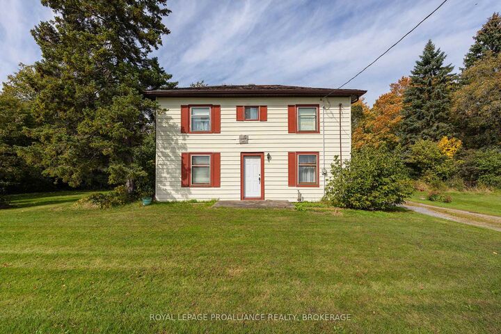 Property Photo:  5941 County Road 2 N/A  ON K0H 2H0 