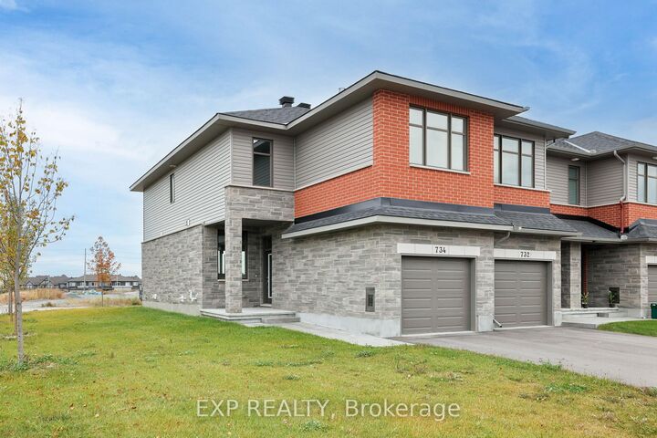 Property Photo: 734 Ploughman Place ON K2S 3C5