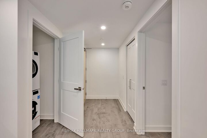 Photo de la propriété:  340 Queen Street 401  ON K1R 0G1 