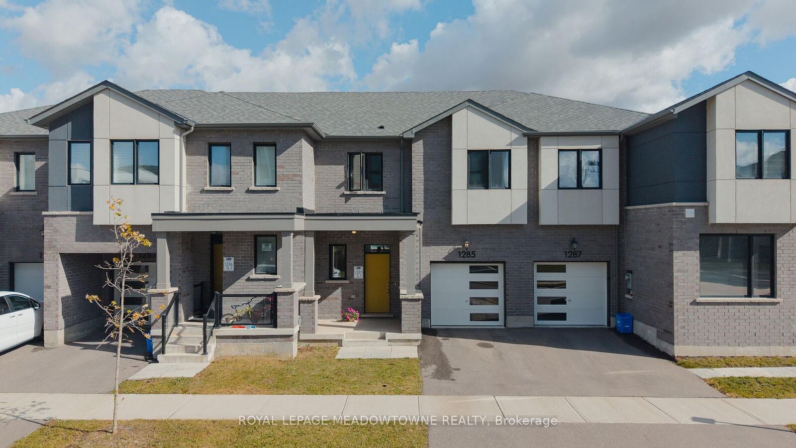 Property Photo:  1285 Dias Landing  ON L9E 1W2 