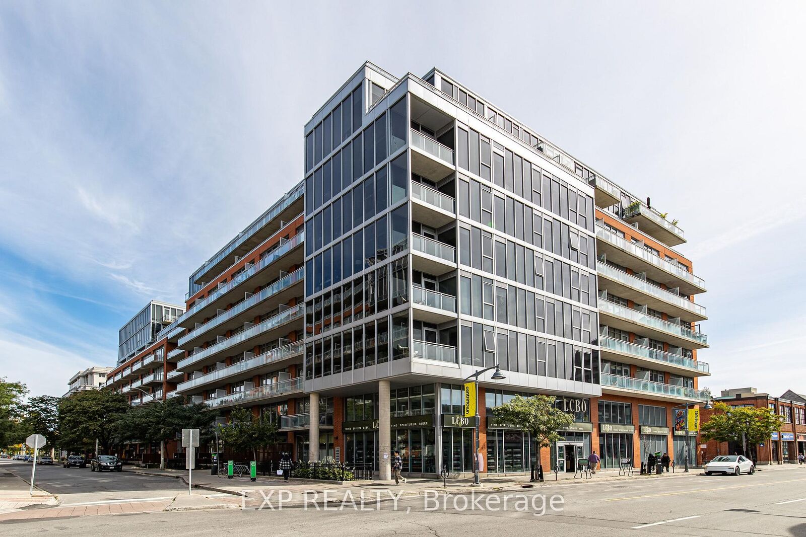 Property Photo:  360 McLeod Street 907  ON K2P 1A9 