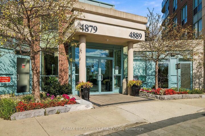Property Photo:  4889 Kimbermount Avenue 405  ON L5M 7R9 