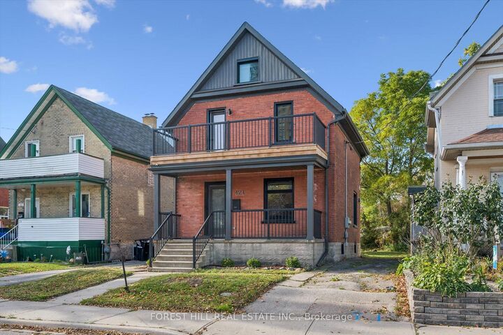 Property Photo:  121 Park Street  ON N2G 1M5 