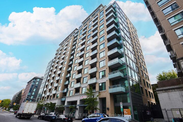 Property Photo:  238 Besserer Street 214  ON K1N 6B1 