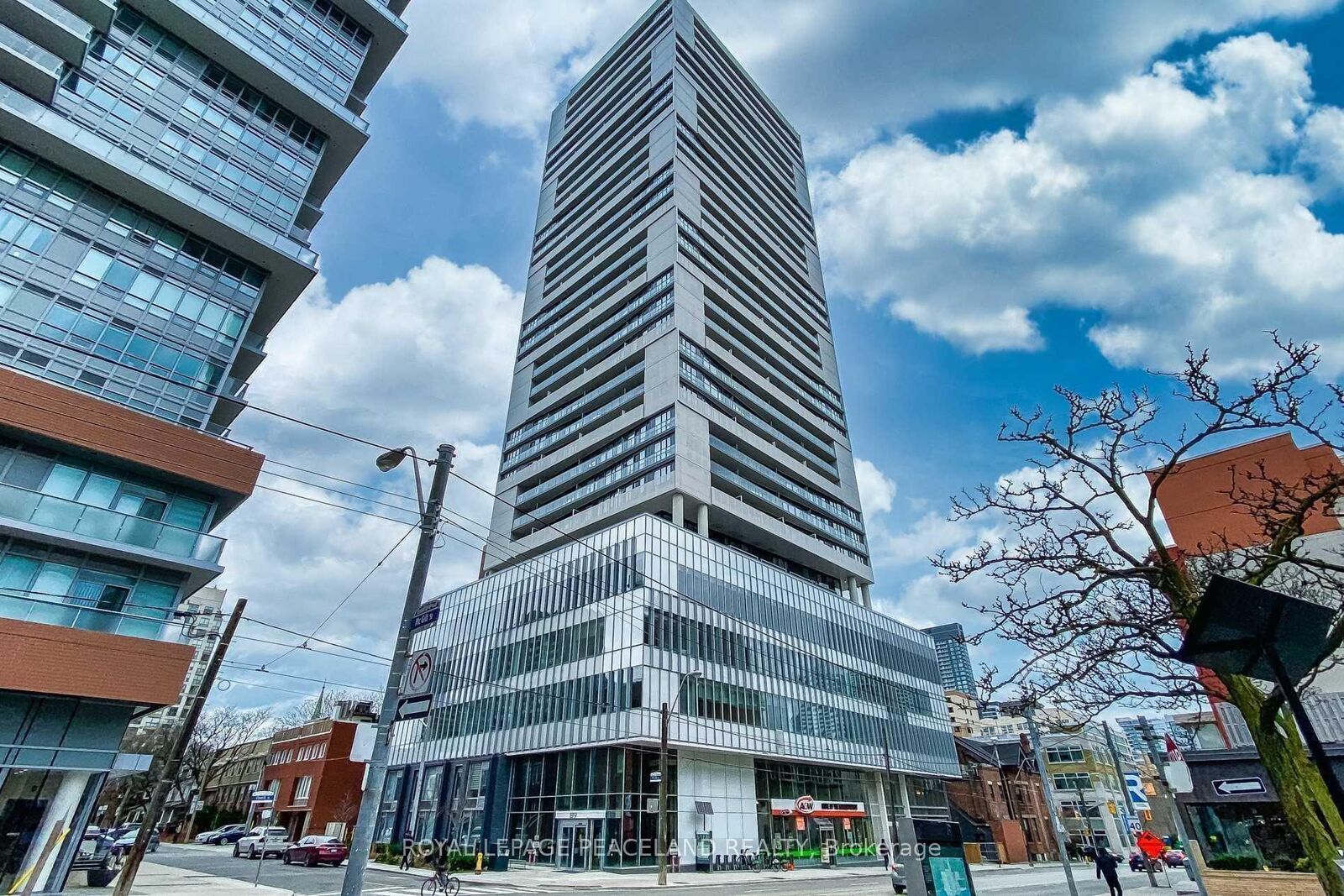 Property Photo:  89 McGill Street 2010  ON M5B 0B1 