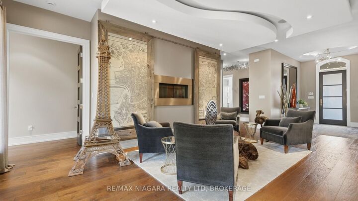 Property Photo: 3525 Cardinal Drive ON L2H 2X3