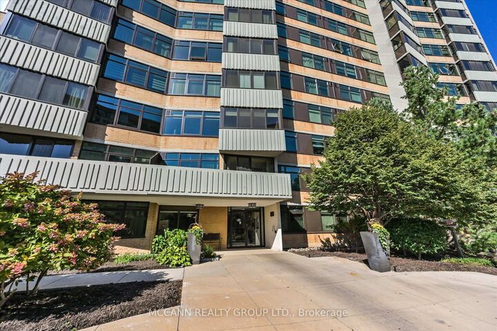 Property Photo: 1201 Steeles Avenue W 602 ON M2R 3K1