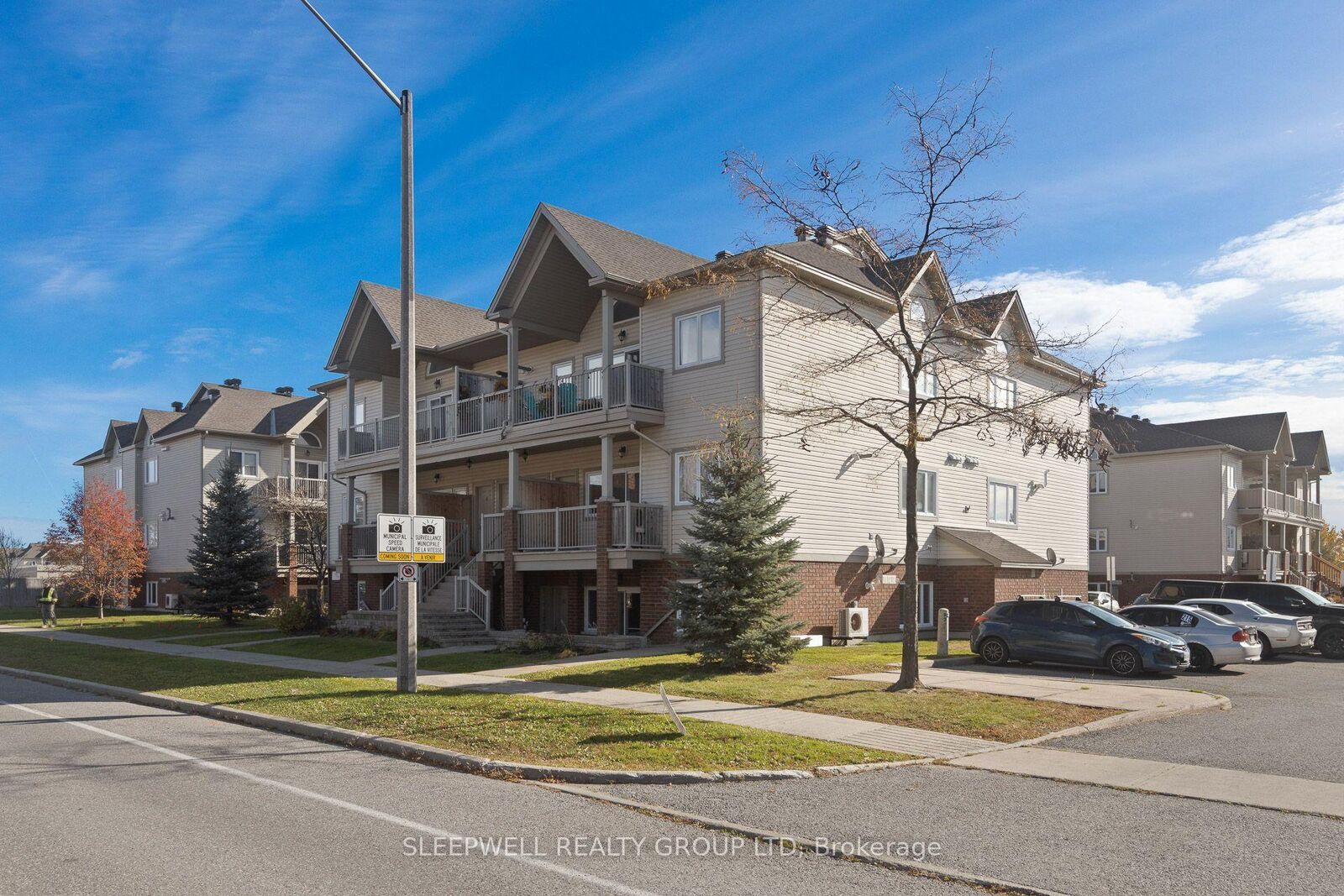 Property Photo:  163 Crestway Drive A  ON K2G 7C8 