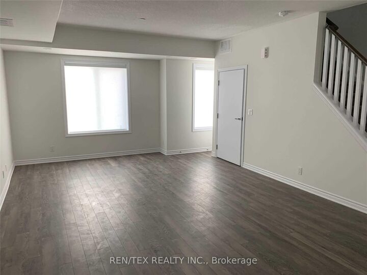 Property Photo:  3580 Lakeshore Boulevard W 3  ON M8W 1N6 