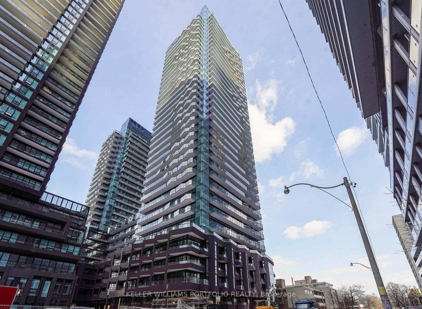 Property Photo:  110 Broadway Avenue 3412  ON M4P 1V7 