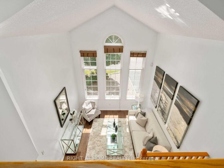 Property Photo: 5555 Bridgeport Gate ON L5M 6N1