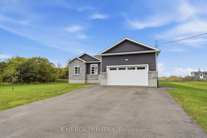 Property Photo:  122 Pendleton Street  ON K0B 1R0 