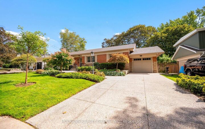 Property Photo:  4334 Spruce Avenue  ON L7L 1L5 