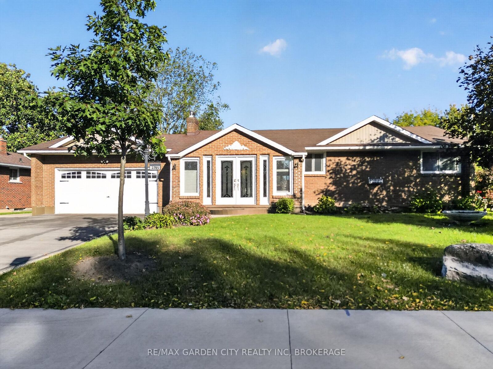 Property Photo:  3785 Nineteenth Street  ON L0R 1S0 