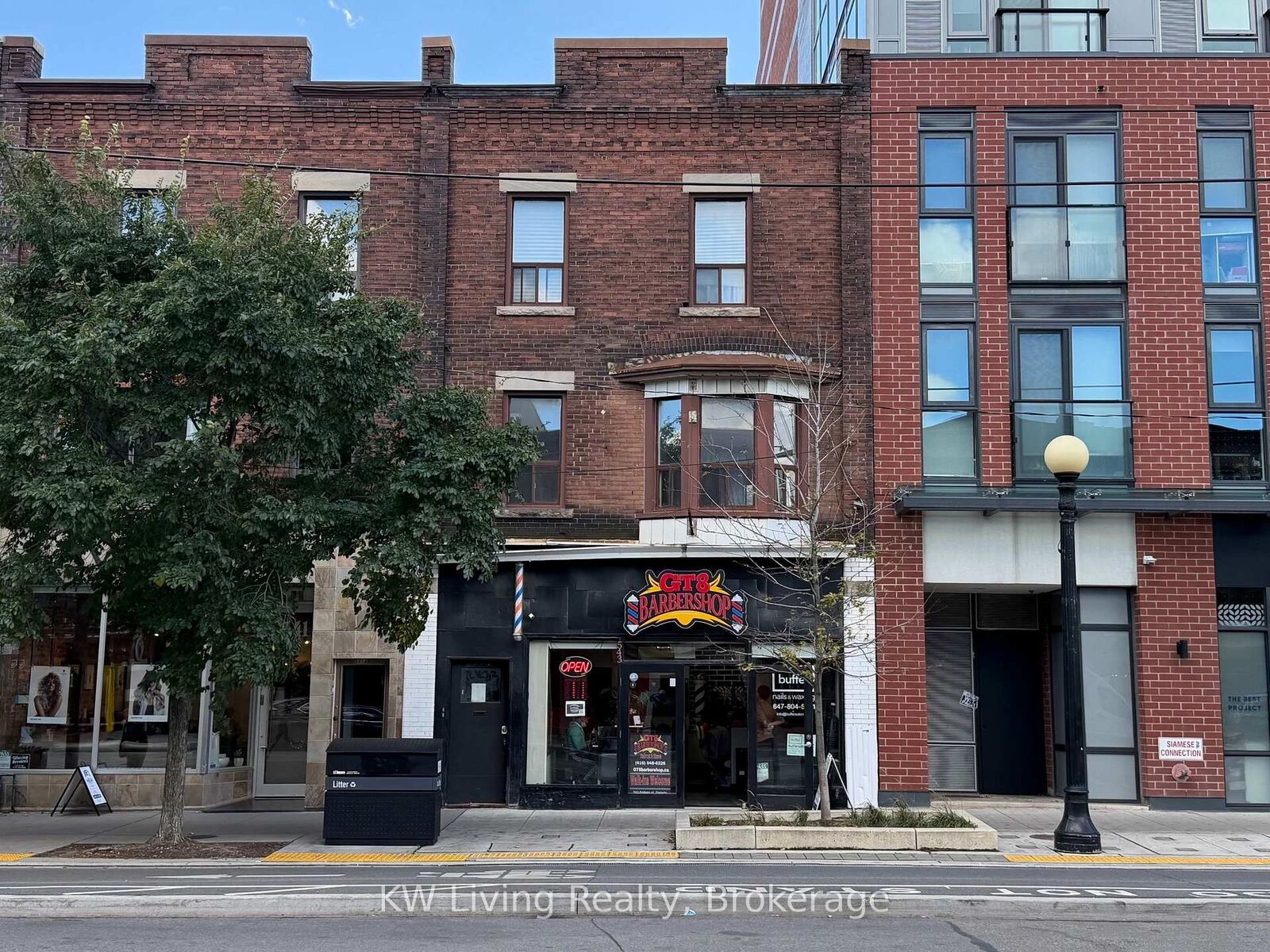 Property Photo:  543 College Street 2/F  ON M6G 1A9 