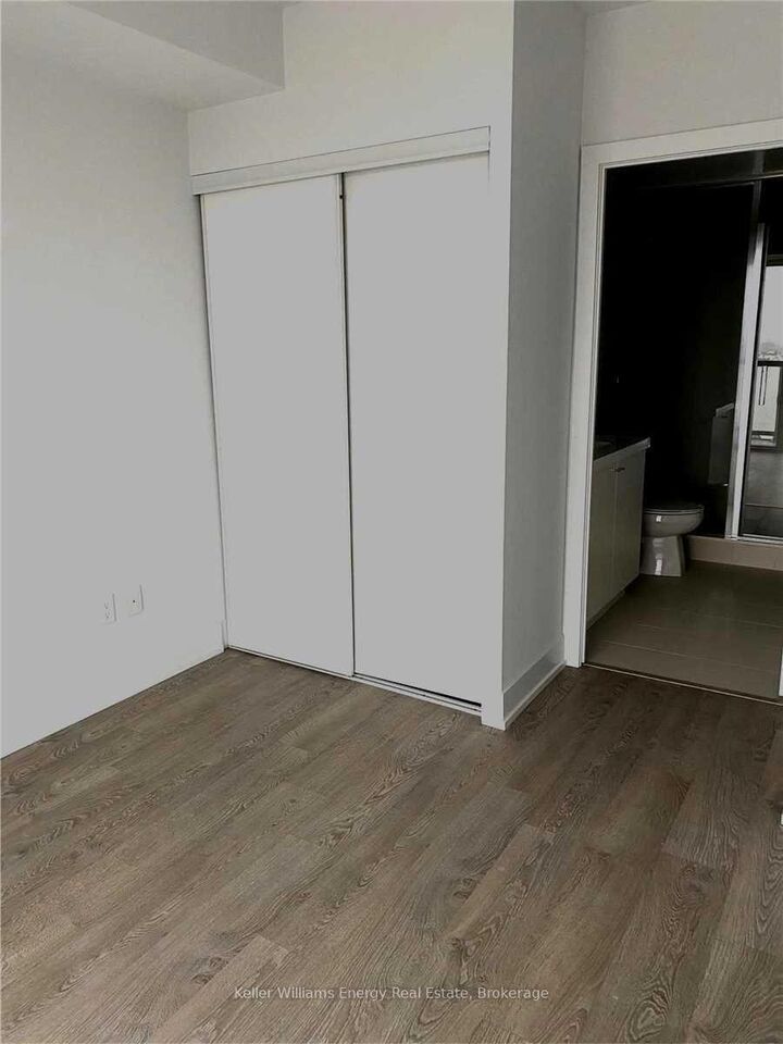 Property Photo:  2550 Simcoe Street N 64  ON L1L 0R5 