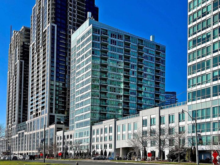 Property Photo:  1910 Lake Shore Boulevard W Ph2  ON M6S 1A2 
