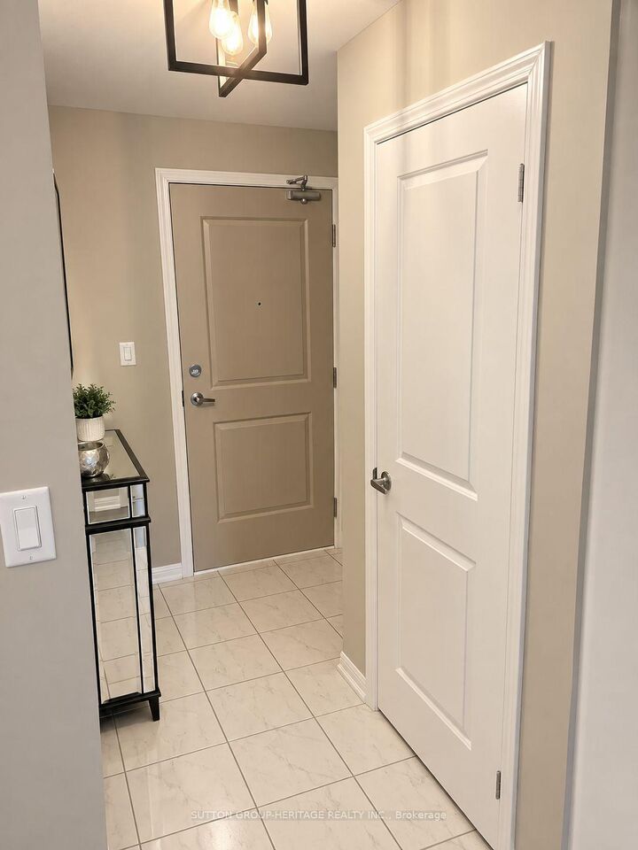 Property Photo:  84 Aspen Springs Drive 210  ON L1C 0V3 