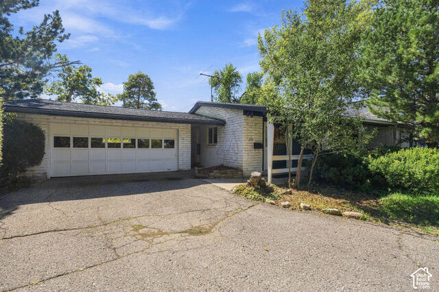 Property Photo:  3581 Eastmillbrook Cir E  UT 84106 