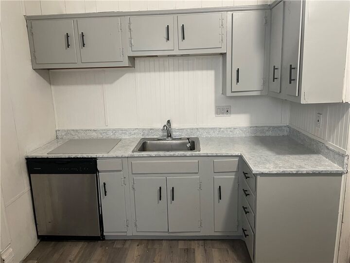 Property Photo: 326 Franklin St PA 15237