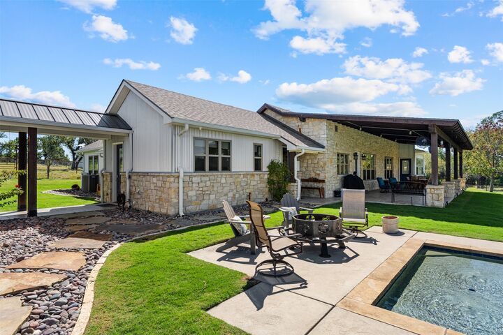 Property Photo:  2610 Fm 107  TX 76528 