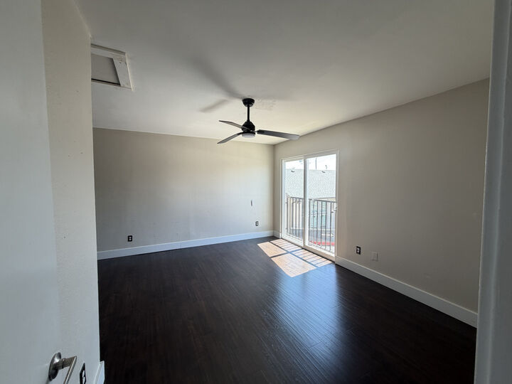 Property Photo: 2124 Burton Drive 263 TX 78741
