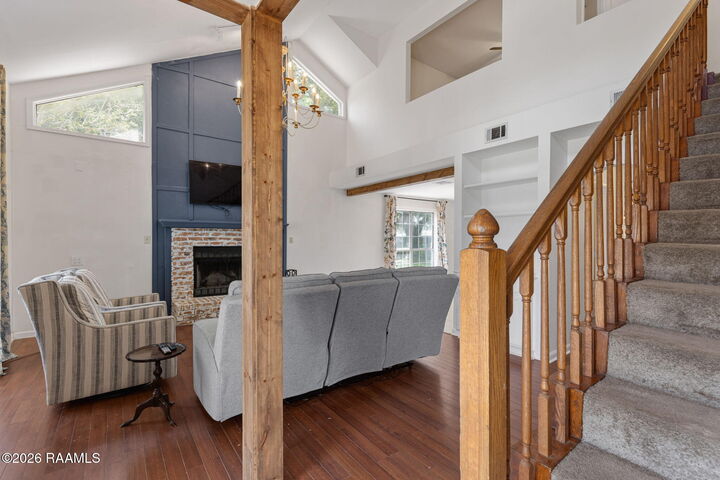 Property Photo:  108 Lamas Circle  LA 70506 