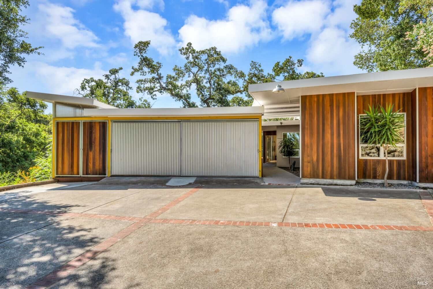 Property Photo:  1617 Ronne Drive  CA 95404 