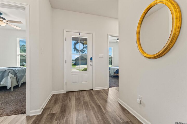 Property Photo:  1110 Foxtail Dr  LA 70820 