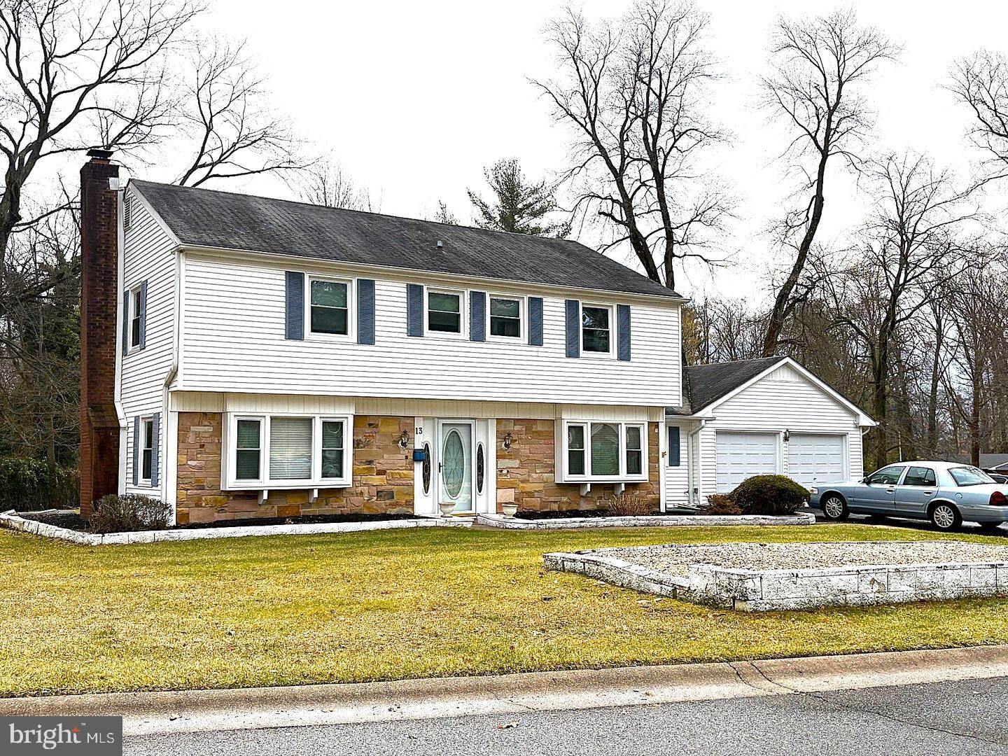 Property Photo:  13 Crosswick Place  NJ 08046 