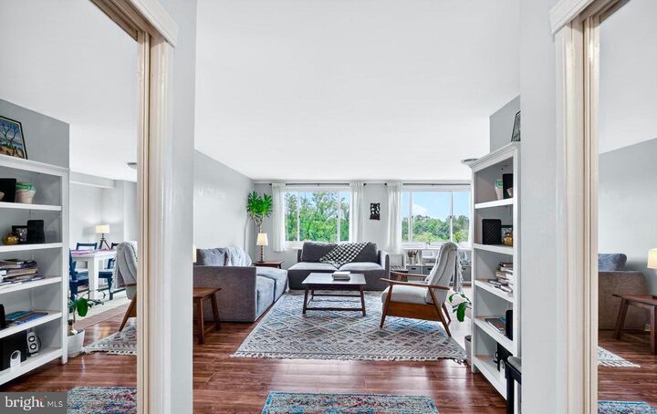 Property Photo:  1900 Lyttonsville Road 1217  MD 20910 