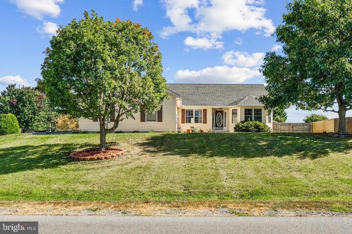 Property Photo:  98 Knox Drive  WV 25427 