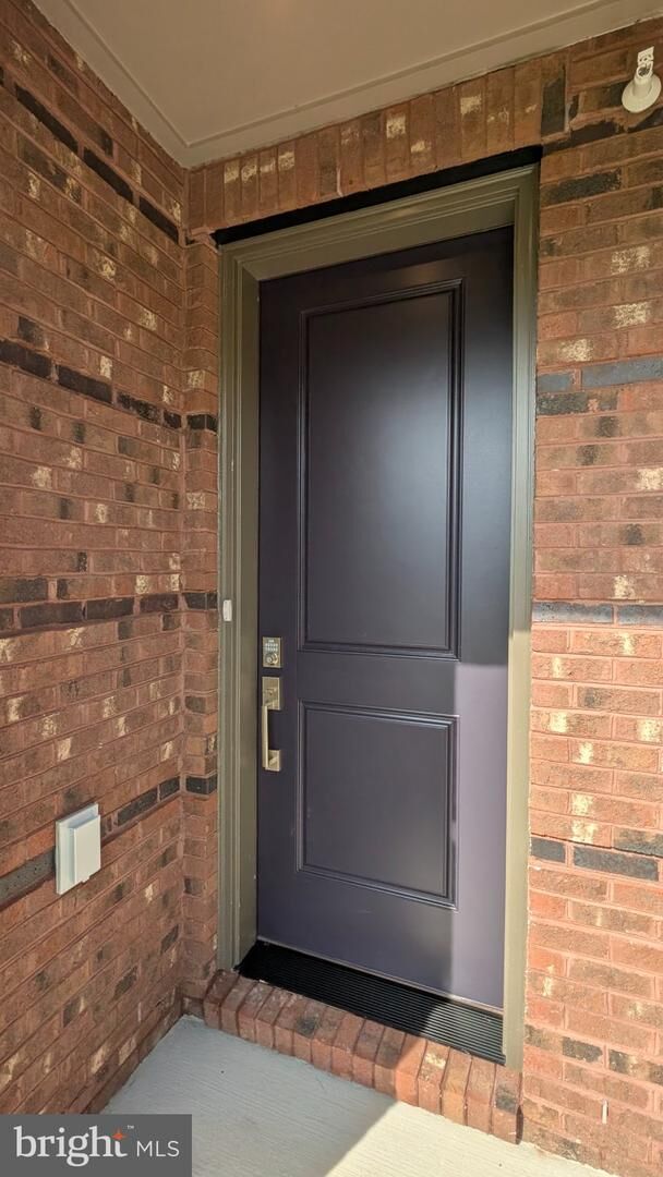 Property Photo:  43510 Jefferson Park Street  VA 20148 