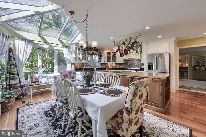 Property Photo: 1405 Country Club Drive PA 17601