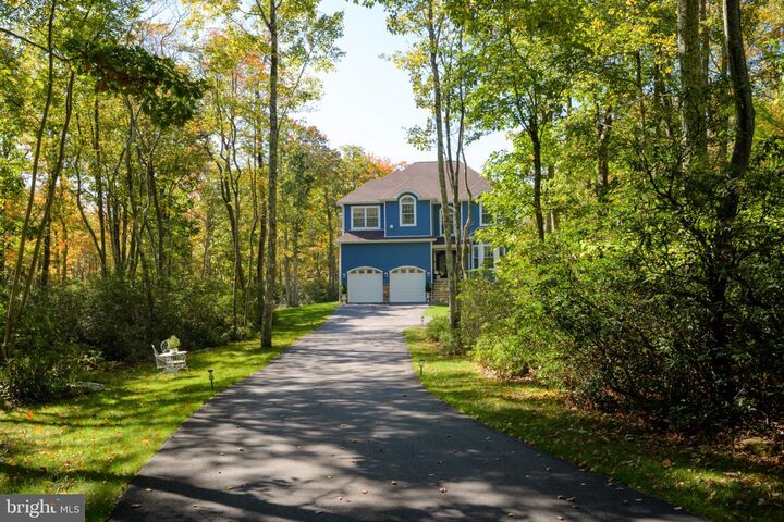 Property Photo:  109 Forest Lake Drive  PA 18229 