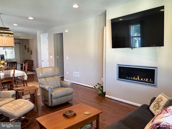 Property Photo:  172 Vaughn Court  VA 22701 