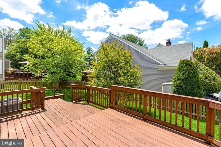 Property Photo:  20704 Burnt Woods Drive  MD 20874 