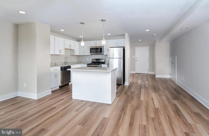 Property Photo: 515 W Chelten Avenue 0804 PA 19144