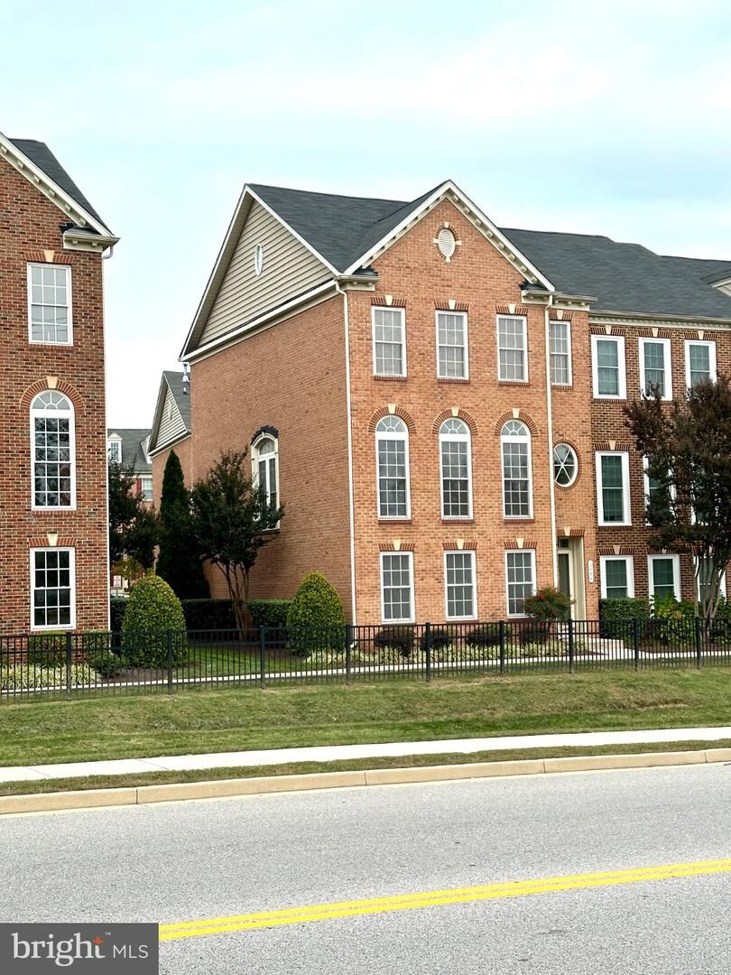 Property Photo: 5011 Cameo Terrace 5011 MD 21128