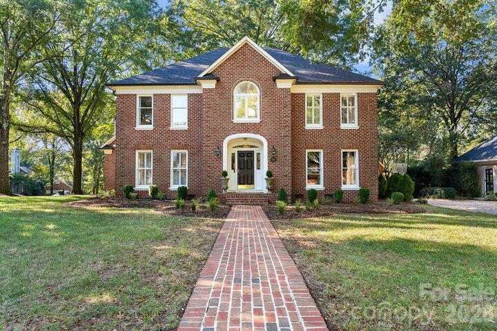 Property Photo:  5050 Kimblewyck Lane  NC 28226 