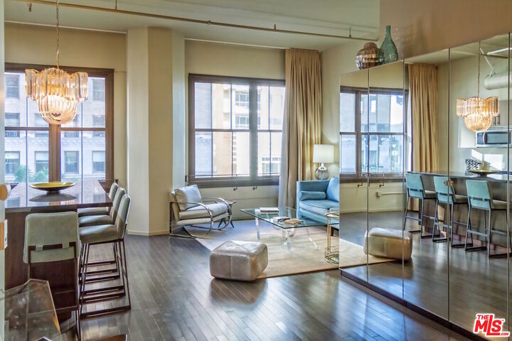 Property Photo: 1645 N Vine St, Unit 303 CA 90028