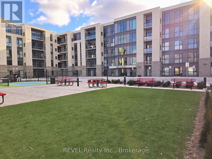 Property Photo: 50 Herrick Avenue 140 ON L2P 0G3