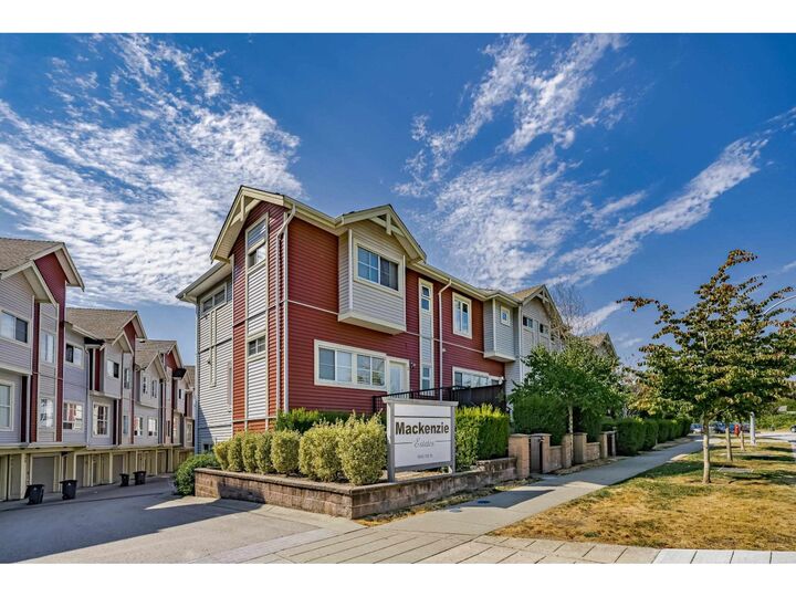 Property Photo:  6945 185 Street 14  BC V4N 6N4 