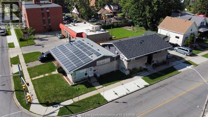 Property Photo:  3186 Wyandotte Street 1  ON N8X 1X6 
