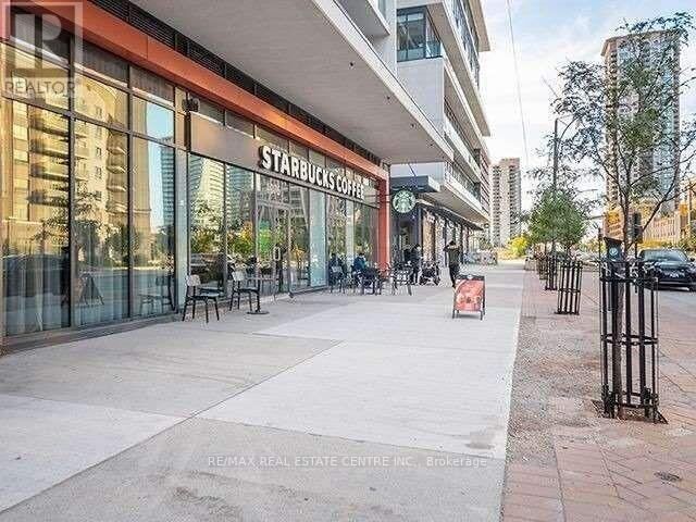 Property Photo:  4070 Confederation Parkway 2807  ON L5B 0E9 